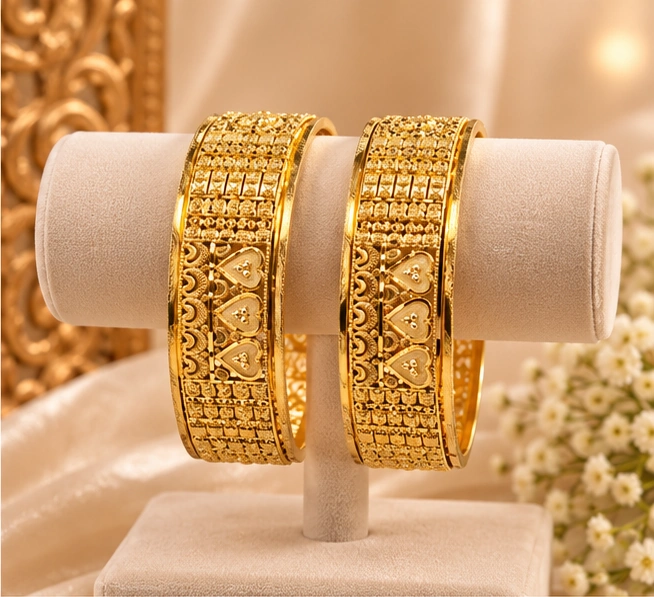 Royal Bangle 005 view 3